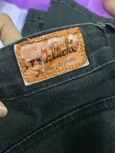 Black Jeans For Girls Only@250