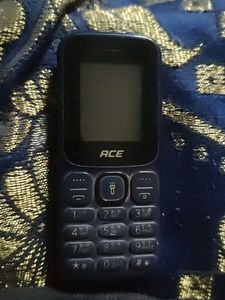 itel ACE Feature Phone