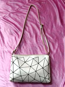 Chic Geometric Crossbody Bag