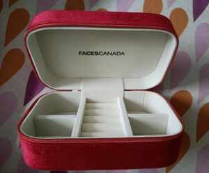 Faces Canada Jewellery Organiser Box