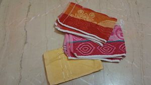 Set of 3 Assorted Towels