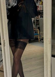 Elegant Lace Knee Stockings