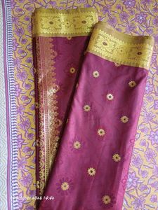 Elegant Burgundy Saree with Gold Border