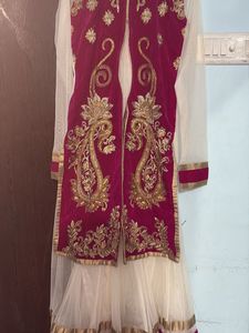 Elegant Embroidered Kurta Set with Jacket