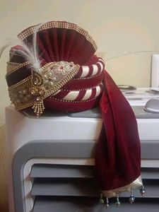 Wedding pagdi with beautiful broche