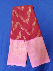 Elegant Red &amp; Pink Saree with Gold Print