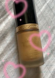 Too Faced Born This Way Foundation