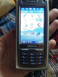 Idia touch screen phone