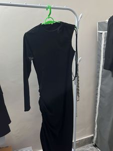 Chic Black Ruched Long Sleeve Dress