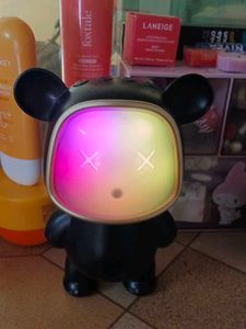Unique speaker Bear Design