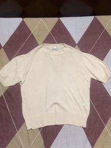 Cream Puff Sleeve Knit Top
