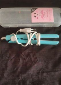 Mini Hair Straightener with Storage Case ✨
