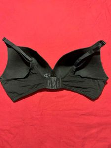 M&amp;S Black Full Coverage Bra – 42DD