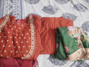Elegant Kurta Set with Floral Dupatta