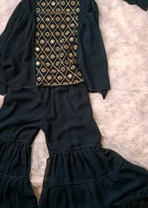 Beautiful New Dress For 5-7 Yr Old