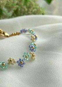 Daisy Flower Beads Bracelets
