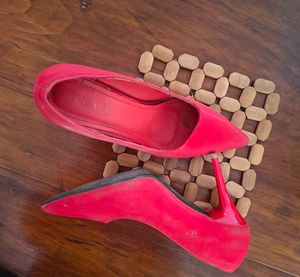 Red Pointed Toe Heels