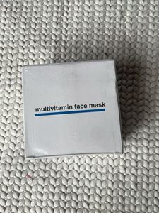 multivitamin face mask
