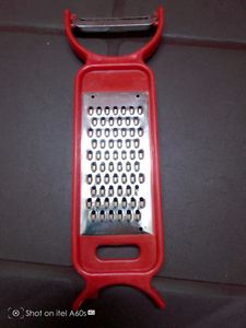 Six Kitchen Items