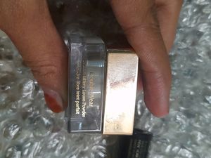 Estee Launder Sheer Loos Powder