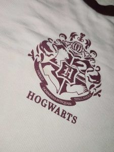 Hogwarts Graphic Raglan Tee