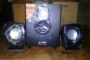 F&amp;D 2.1 Speakers F-2030