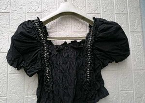 New with tag Chic Black Puff Sleeve Top