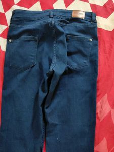 Classic Dark Wash Skinny Jeans