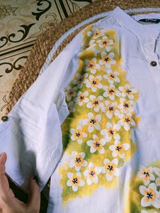 Stylish Women Straight Kurti