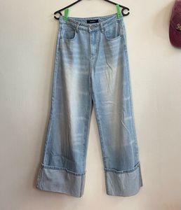 Light Wash Wide Leg Jeans