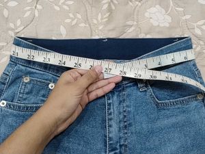 Classic Straight Leg Korean Jeans