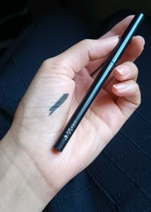 Nykaa Black Magic Kajal