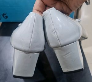 New Chic grey Patent Bow Ballerina Flats