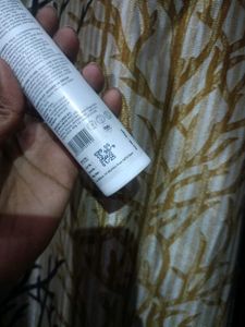 VINR Sunscreen &amp; Rosemary Hair Spray