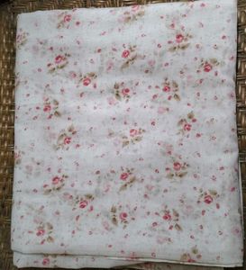 The Dainty Floral Saree
