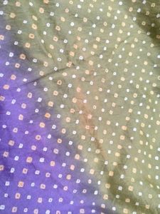 Purple &amp; Olive Green Bandhani Saree