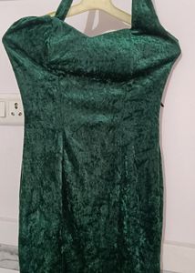 Non Use Party Dress 🎉🎉🎉Very Good Martial