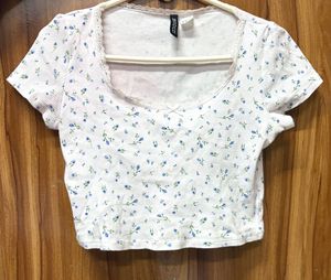 H&amp;M Floral Lace Trim Top