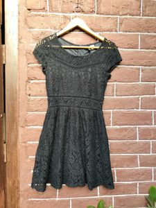 Elegant Black Lace Dress