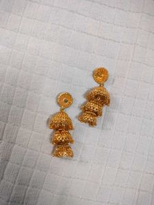Exquisite Gold Jhumka Earrings