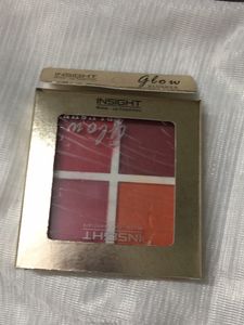Insight glow Blusher Palette
