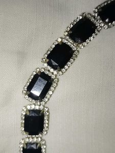 Elegant Black &amp; Crystal Necklace