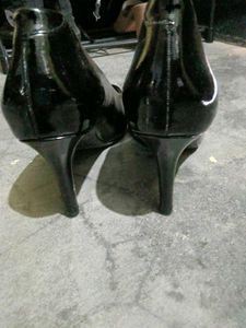 Classic Black Stiletto Heels