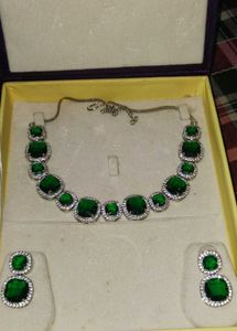 Emerald &amp; Diamond Necklace Set