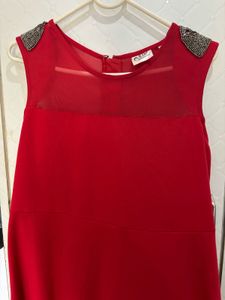 Chic Red Sequin Shoulder Dress