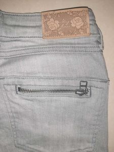 Authentic MANGO Denim | Ash Grey Slim-Fit Jeans
