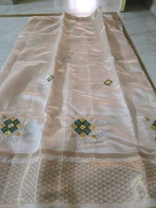 beautiful daily wear saree with stunning blouse
