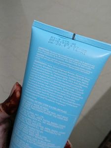 Dot &amp; Key Face Wash