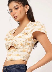 Chic Twisted Cut-Out Crop Top