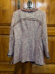 Chic Pink Tweed Jacket